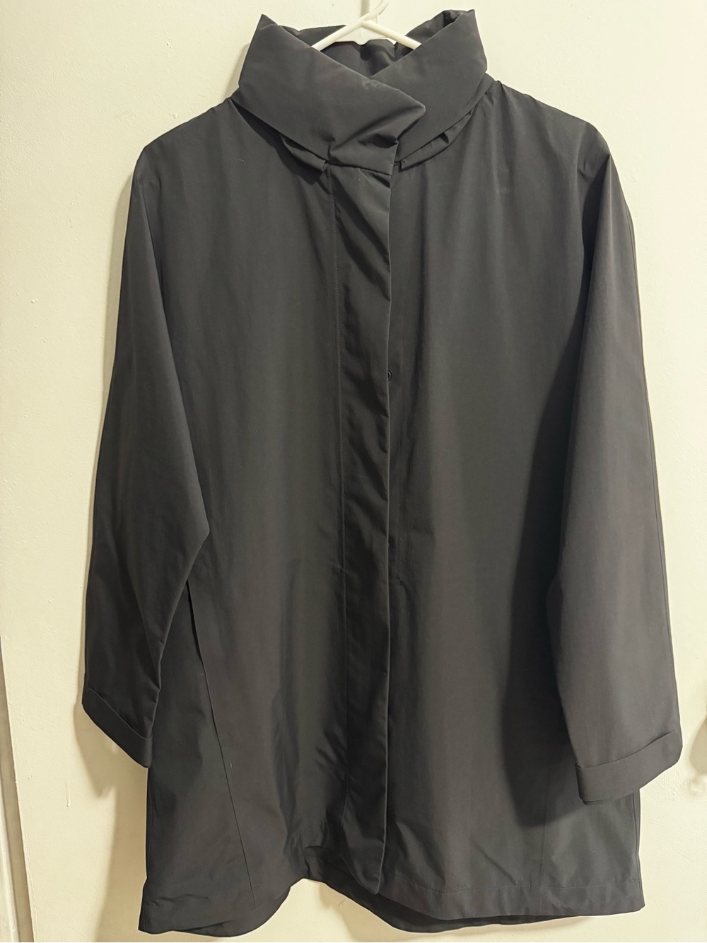 Uniqlo Black Women’s Water-Resistant Raincoat with Stand Collar